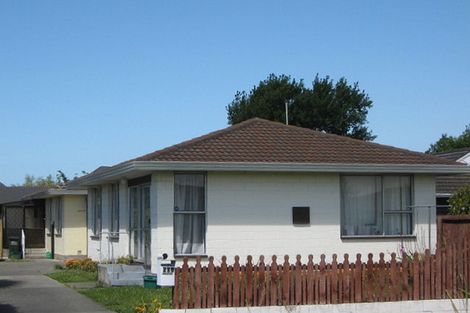 Photo of property in 1/50 Chipping Lane, Redwood, Christchurch, 8051