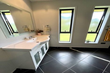 Photo of property in 4 Colin Drive, Komata, Paeroa, 3674