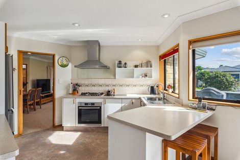 Photo of property in 11 Barrett Drive, Waikanae Beach, Waikanae, 5036
