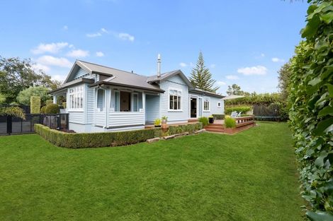 Photo of property in 9b Portland Drive, Mangorei, New Plymouth, 4312