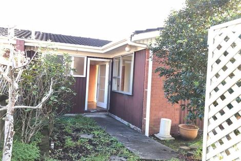 Photo of property in 2/13 Steele Street, Meadowbank, Auckland, 1072