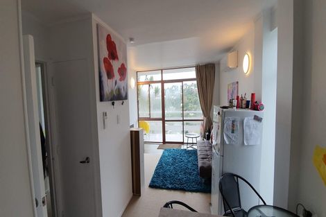 Photo of property in 6/17 Wrights Hill Road, Karori, Wellington, 6012