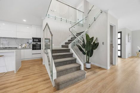 Photo of property in 78 Drumbuoy Drive, Flat Bush, Auckland, 2019