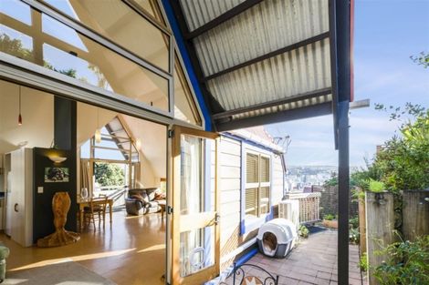 Photo of property in 83c Majoribanks Street, Mount Victoria, Wellington, 6011