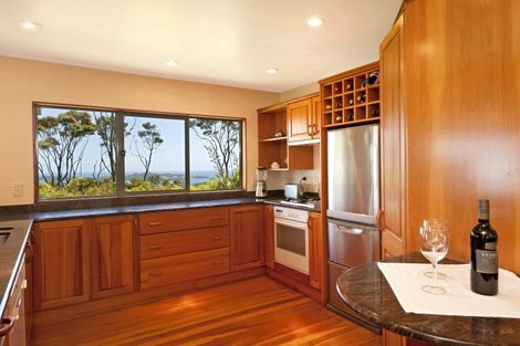 Photo of property in 106a Manawaora Road, Russell, 0272