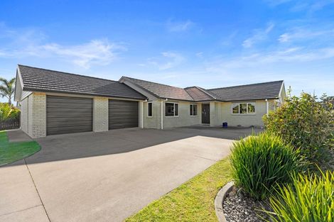 Photo of property in 95 Oriental Parade, Papamoa Beach, Papamoa, 3118