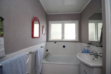 Photo of property in 11 East Grampian Street, Tokoroa, 3420