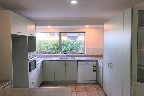 Photo of property in 60 Spinnaker Drive, Flagstaff, Hamilton, 3210