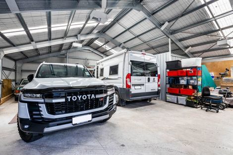 Photo of property in 531 Frankley Road, Hurworth, New Plymouth, 4371