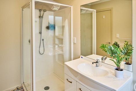 Photo of property in 9 Milford Street, Aotea, Porirua, 5024