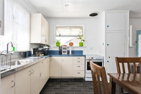 Photo of property in 238 Lytton Road, Elgin, Gisborne, 4010