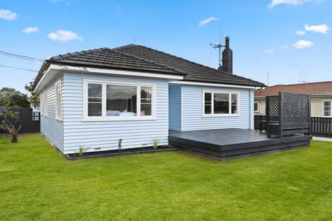 Photo of property in 15 Fifth Avenue, Enderley, Hamilton, 3214