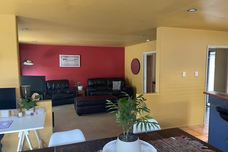 Photo of property in 20 Thornley Place, Woodend, 7610