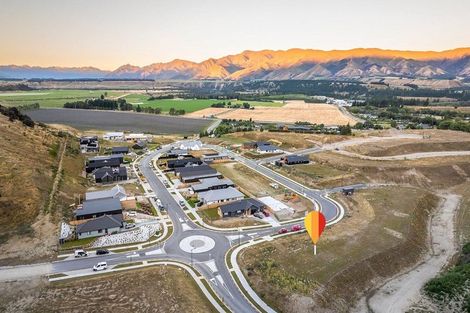 Photo of property in 25 Lake Mckay Drive, Luggate, 9382