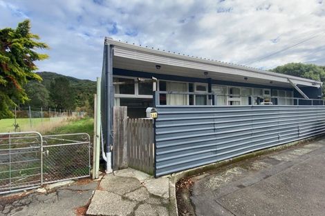 Photo of property in 54 Wood Street, Wainuiomata, Lower Hutt, 5014