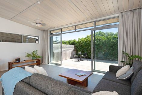 Photo of property in 29a Greenaway Road, Waikanae, 5036