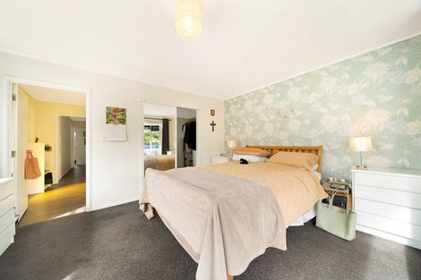 Photo of property in 127a Swanson Road, Henderson, Auckland, 0610