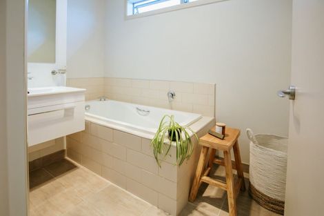 Photo of property in 62a Bills Way, Wanaka, 9305