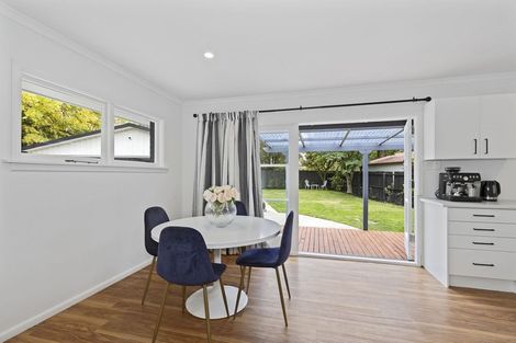 Photo of property in 16 Gregan Crescent, Burnside, Christchurch, 8053