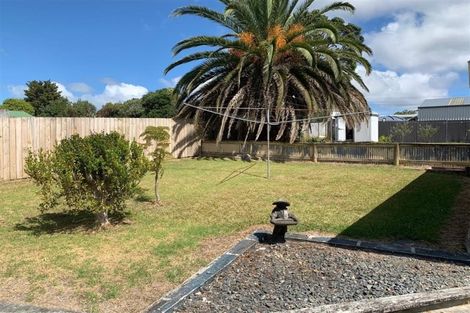 Photo of property in 8 Kauri Crescent, Snells Beach, 0920