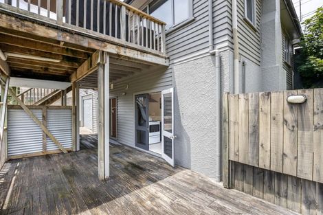 Photo of property in 266 Coronation Avenue, Welbourn, New Plymouth, 4310