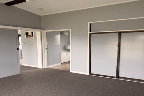 Photo of property in 1-12/71 Main Street, Mataura, 9712