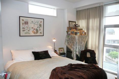 Photo of property in Summit Apartments, 11/184 Molesworth Street, Thorndon, Wellington, 6011