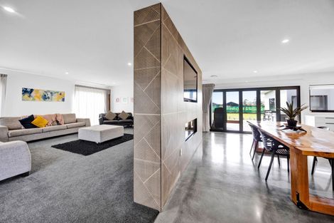 Photo of property in 66d Flint Road, Stratford, 4332