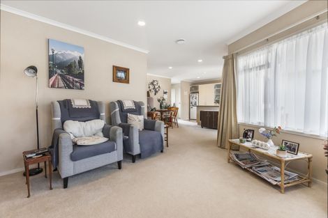 Photo of property in 92b Studholme Street, Morrinsville, 3300