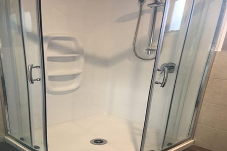 Photo of property in 41c Avonhead Road, Avonhead, Christchurch, 8042