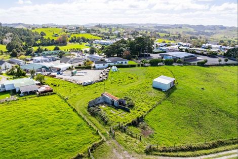 Photo of property in 122 Hurndall Street East, Maungaturoto, 0520