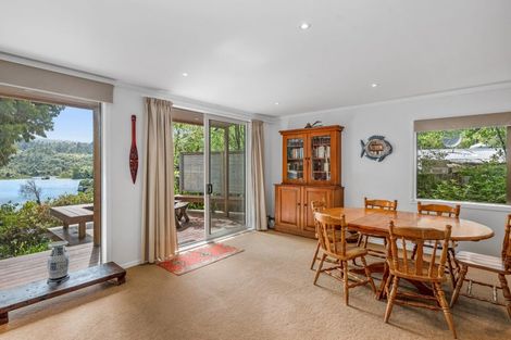 Photo of property in 8 Ronald Road, Lake Tarawera, Rotorua, 3076