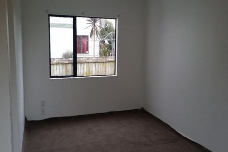 Photo of property in 26 Barneys Farm Road, Clendon Park, Auckland, 2103