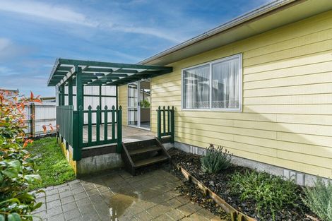 Photo of property in 2/16 Parkers Road, Tahunanui, Nelson, 7011