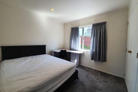 Photo of property in 54b Verran Road, Birkdale, Auckland, 0626