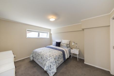 Photo of property in 51 Ruapehu Drive, Fitzherbert, Palmerston North, 4410