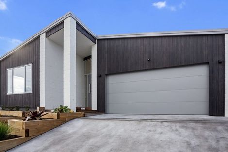 Photo of property in 7 Awatea Drive, Whitianga, 3510