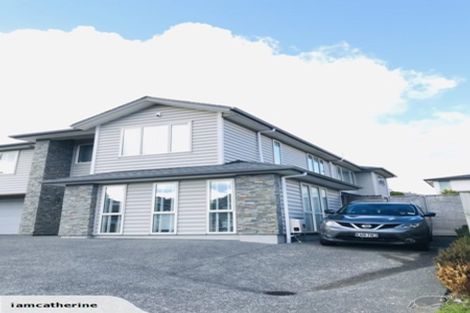 Photo of property in 31 Keating Rise, Northcross, Auckland, 0632