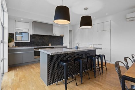 Photo of property in 209 Weston Road, St Albans, Christchurch, 8052