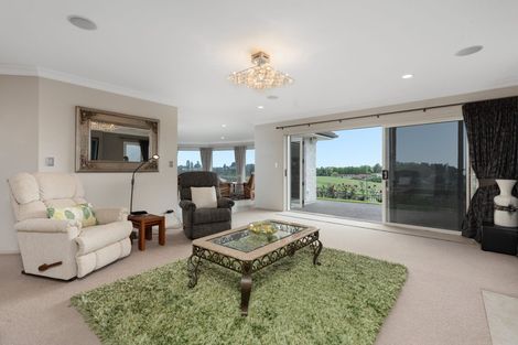Photo of property in 15 Allanah Place, Te Puke, 3119