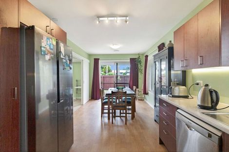 Photo of property in 9 Dennitt Street, New Brighton, Christchurch, 8083