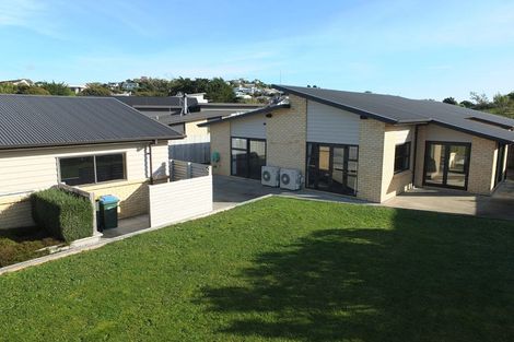 Photo of property in 8 Mo Street, Camborne, Porirua, 5026