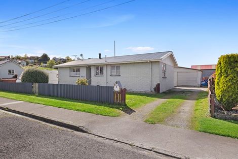 Photo of property in 3 Mary Street, Gore, 9710