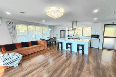 Photo of property in 179 Glengarry Road, Glen Eden, Auckland, 0602
