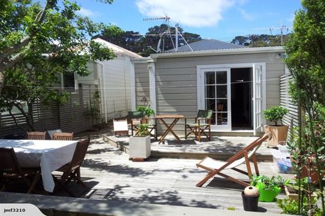 Photo of property in 30 Coromandel Street, Newtown, Wellington, 6021