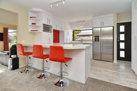 Photo of property in 68 Lakewood Drive, Burwood, Christchurch, 8083