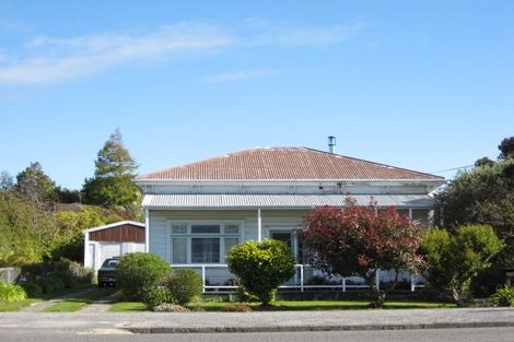 Photo of property in 44 Brougham Street, Westport, 7825