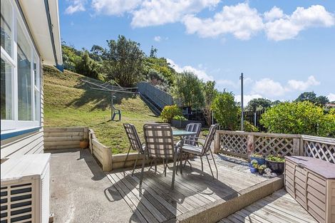Photo of property in 78 Chester Road, Tawa, Wellington, 5028