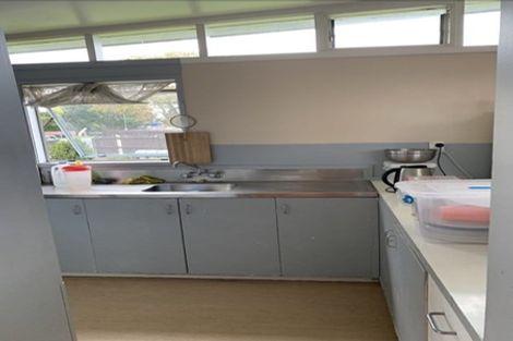 Photo of property in 64 Mangere Road, Otahuhu, Auckland, 1062