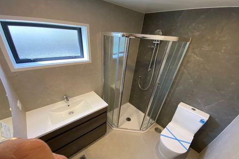 Photo of property in 1/3g Newelm Lane, Flat Bush, Auckland, 2019